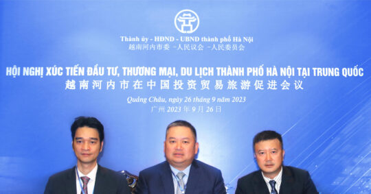 VINAMILK 与两家乳制品，农产进口及分销商合作，共同将 “越南制造” 的酸奶带入十四亿人口市场